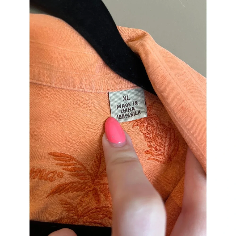 Tommy Bahama Mens XL Silk Short Sleeve Button Down Shirt Peach Orange Tropical